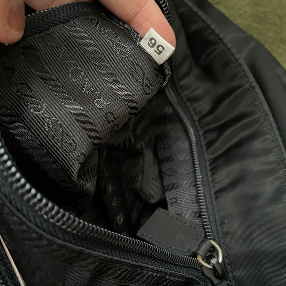 “SOLD”100% Authentic PRADA tote bag🖤🖤🖤 - Picture 9 of 15